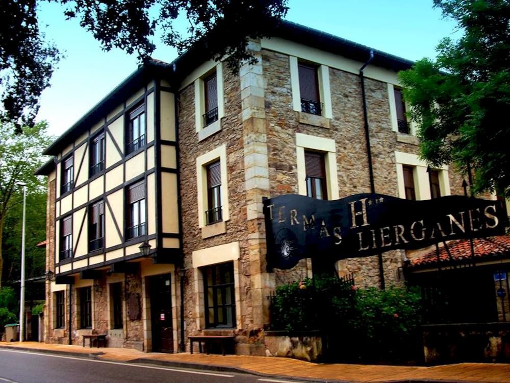 Hotel Termas De Lierganes Exterior photo